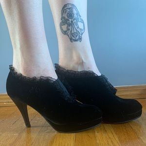 Black velvety high heel boots size 8